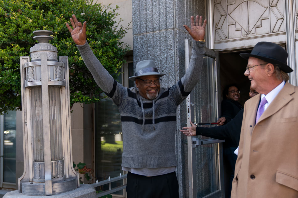 Glynn Simmons: 48 Years in Prison for a Murder He Didn’t Commit 4 image 16