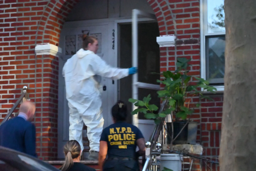 Body of 86-Year-Old Cancer Patient Found Decomposed in NYC Apartment 3 image 14