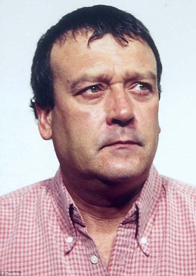 The ‘Pet Man’ Who Murdered a 16-Year-Old Girl and Stored Her Body in a Freezer for Nine Months Was Caught Only After It Broke Down 4 image 33