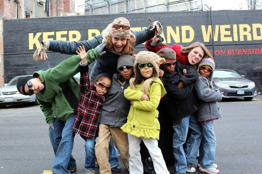 On social media, Jennifer Hart made the family look happy and fun.
