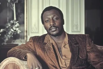 Frank Larry Matthews rose