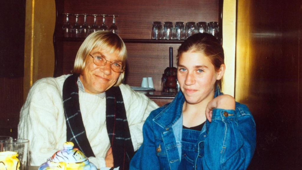Kirsty Bentley with her mother Jill. Photo: The Press