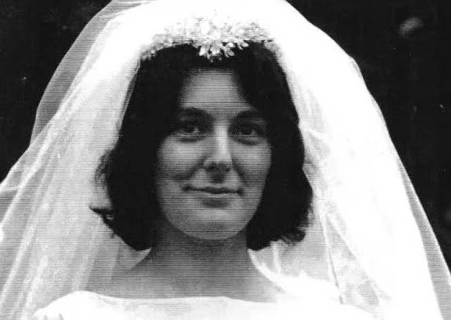 The Haunting Story of Wendy Sewell, The Bakewell Secretary Who Was Beaten to Death in a Graveyard While Her Killer Was Never Found 2 image 13