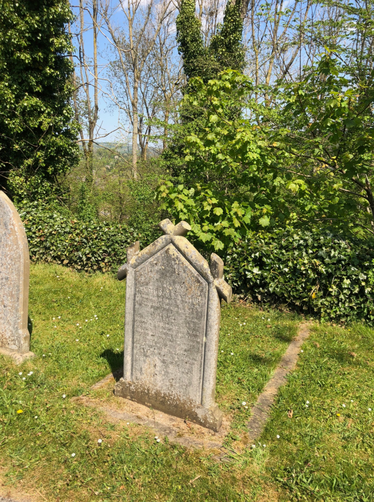 The Haunting Story of Wendy Sewell, The Bakewell Secretary Who Was Beaten to Death in a Graveyard While Her Killer Was Never Found 3 image 14