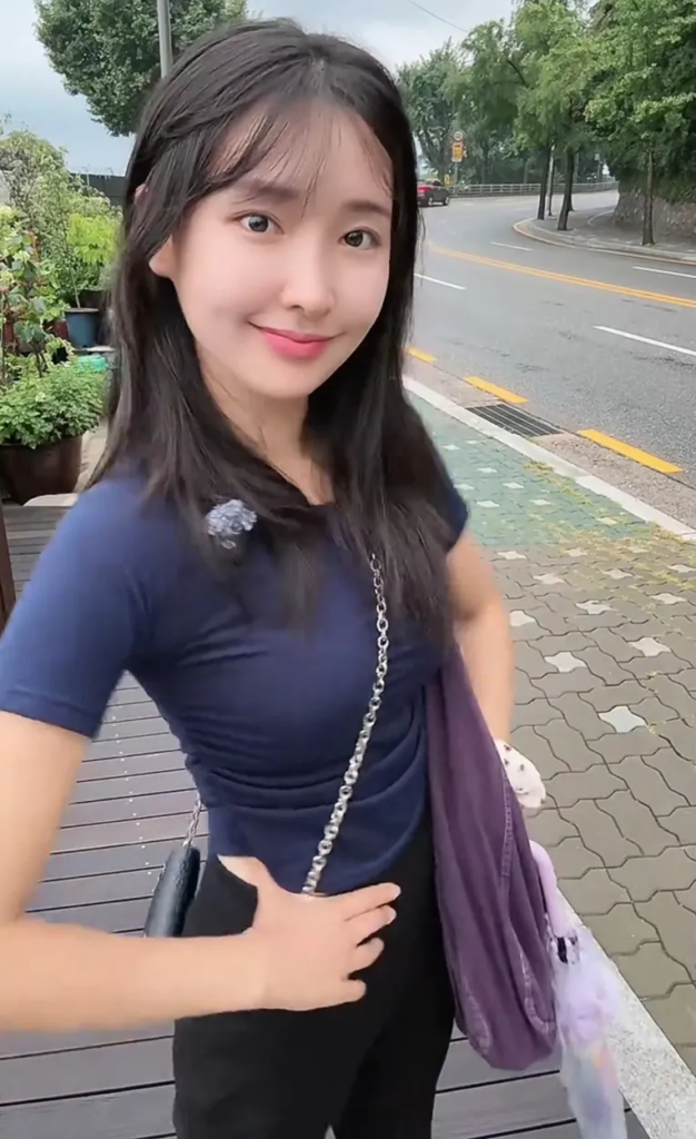 Yoon Ji-ah, South Korean streamer and aspiring actress with over 300,000 followers, murdered in September 2024 at the age of 24.