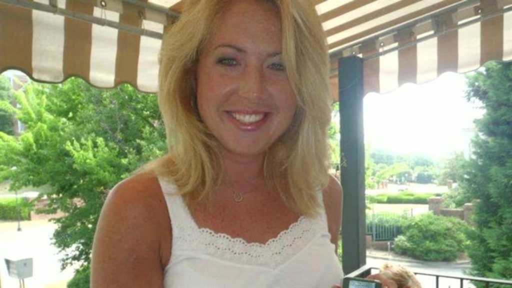 Stephen McDaniel learned police had found Lauren Giddings' body during a live television interview. He had put it there. 2 Lauren Giddings, Mercer University law student, Macon, Georgia, circa 2011.